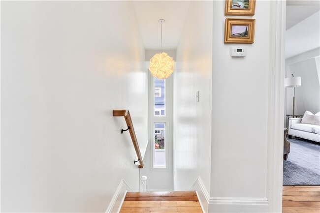 Building Photo - 12 Observatory Ave