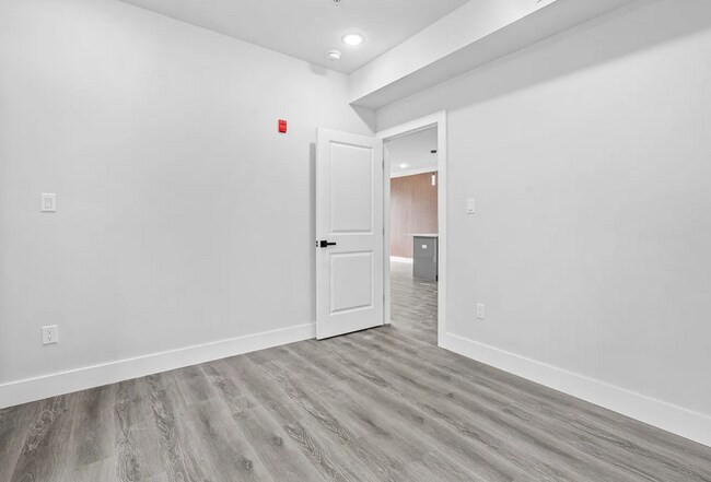 Building Photo - 1108 W Dauphin St