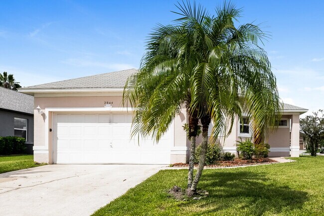Primary Photo - 2944 Cedena Cove St