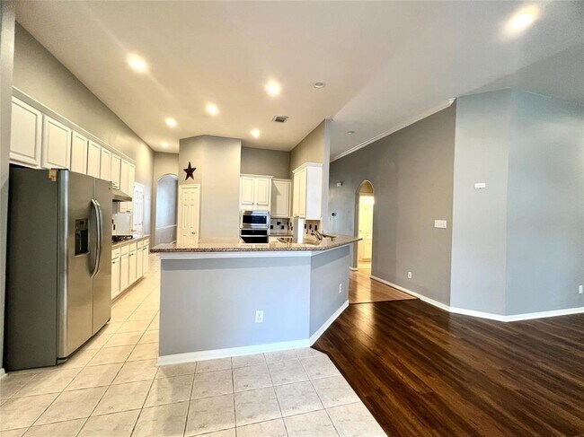 Building Photo - 23734 Indian Hills Way