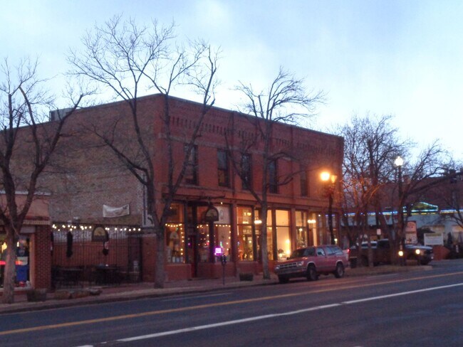 Building Photo - 3321 W Bijou St