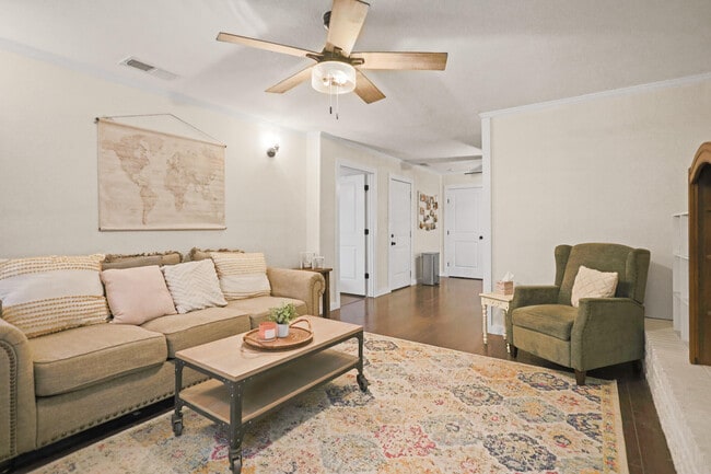 Building Photo - 4302 42nd St