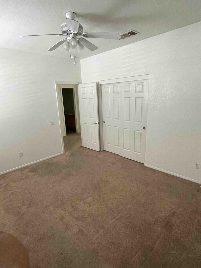 Building Photo - 8609 Highland View
