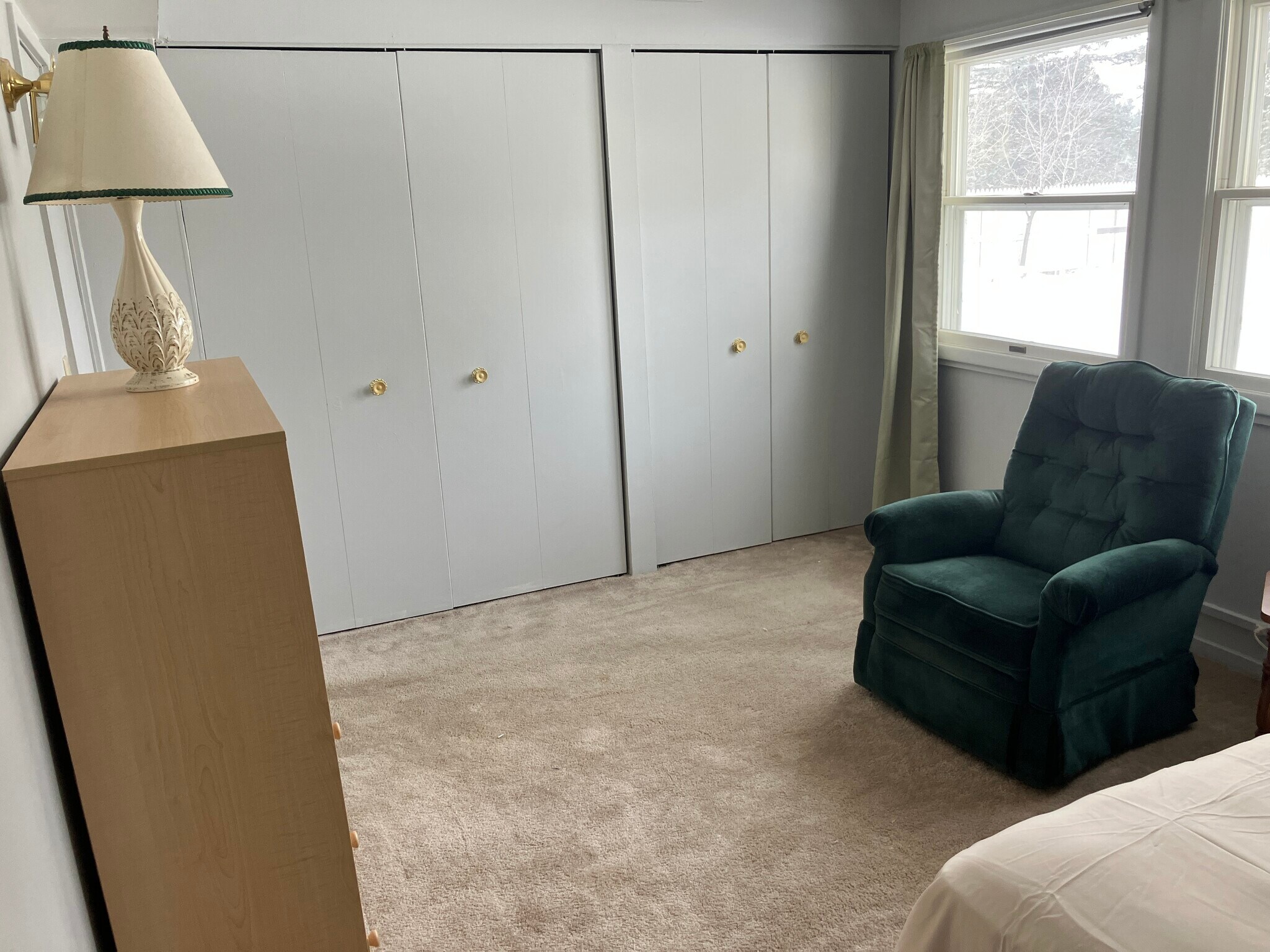 Building Photo - 116 Caribou St