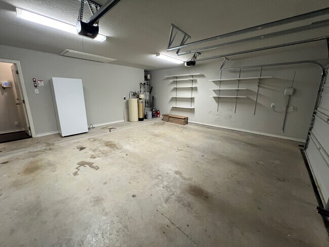 Building Photo - 9740 Innes Pl