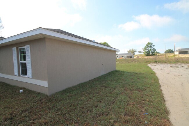 Building Photo - Gorgeous 3 Bedroom, 2 Bathroom Home in Ock...