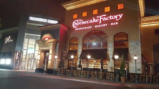 Building Photo - 14746 Delano St