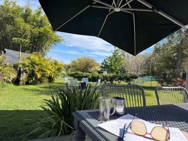 Building Photo - 1815 Barker Dr