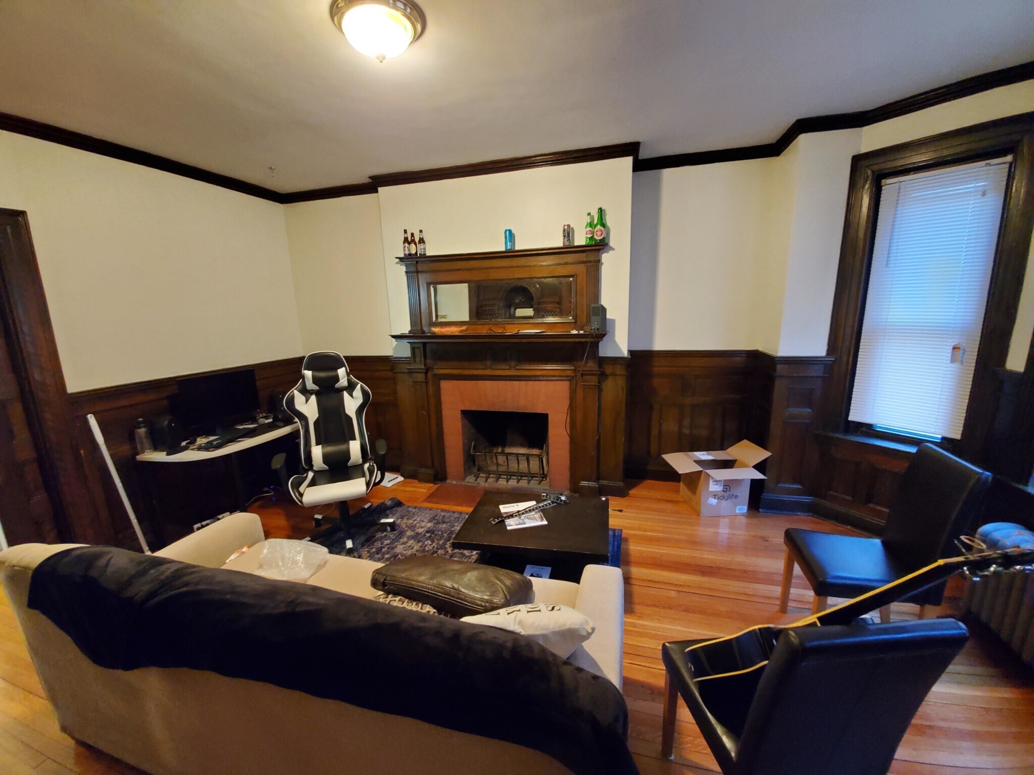 Building Photo - 533 Newbury St