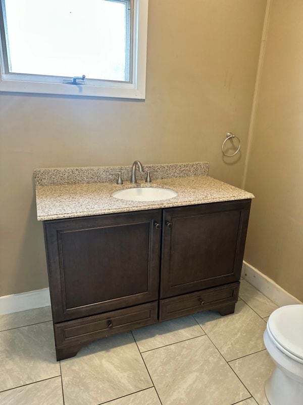 Building Photo - 15 Van Patten St