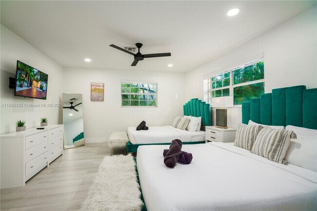 Building Photo - 1244 Garfield St