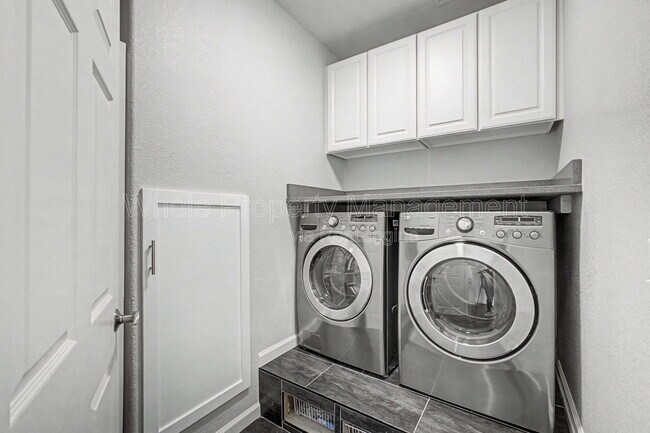 Building Photo - 17196 Opal Hill Dr