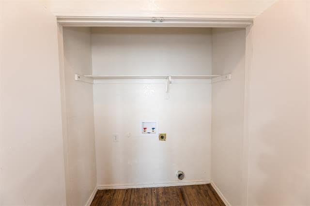 Building Photo - 10328 Woodleaf Dr