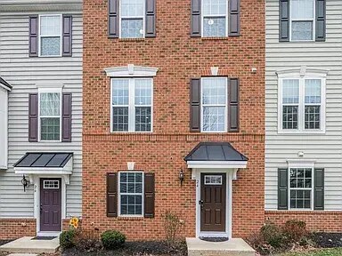 Building Photo - 24 Chamberlain Ct