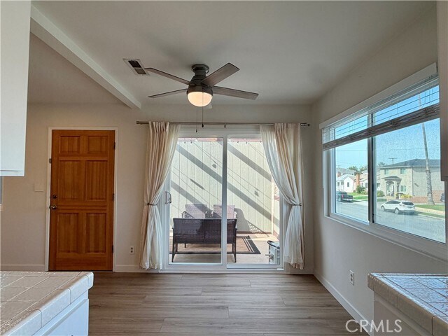 Building Photo - 1114 W 163rd St