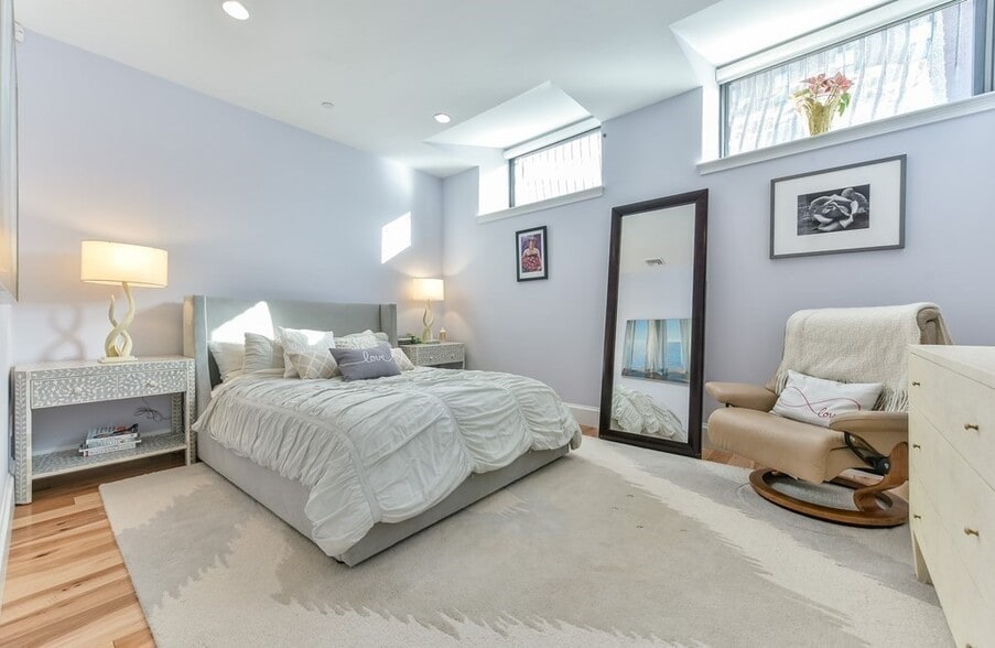 Building Photo - 9 Appleton St