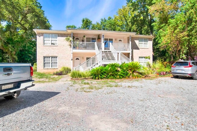 Building Photo - 2147 Henrietta Fulford Pl