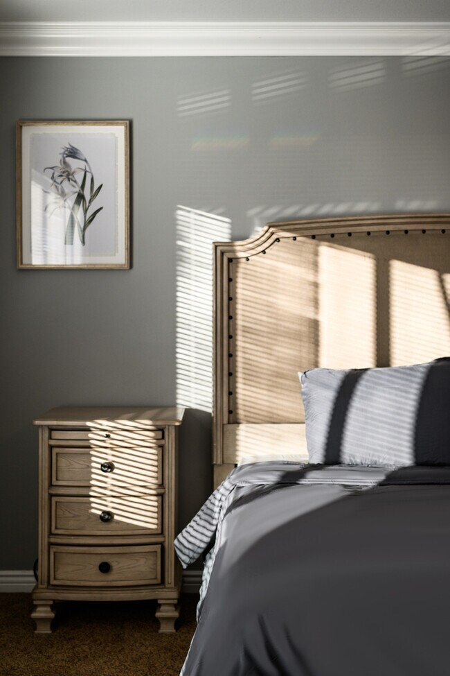 Building Photo - 11141 Limetree Dr