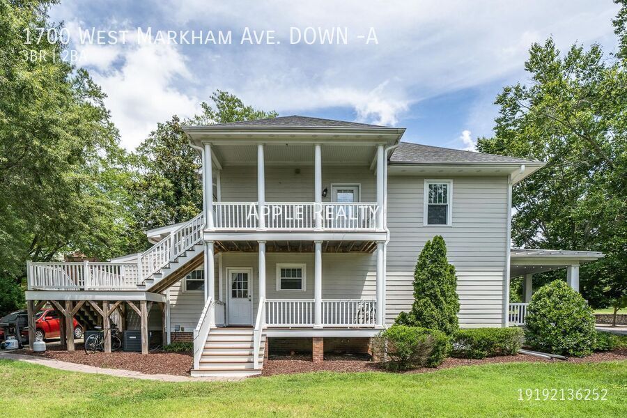 Building Photo - 1700 W Markham Ave