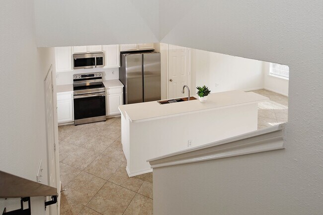 Building Photo - 222 Blushwood Pl