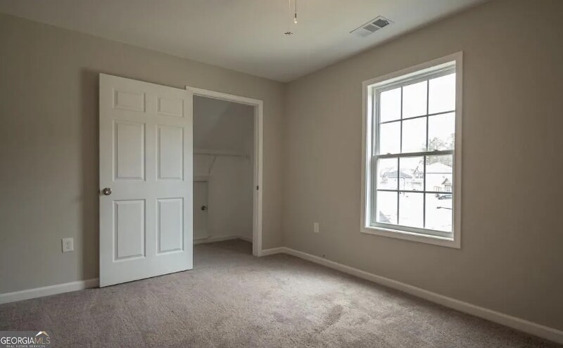 Building Photo - 2446 Remington Dr