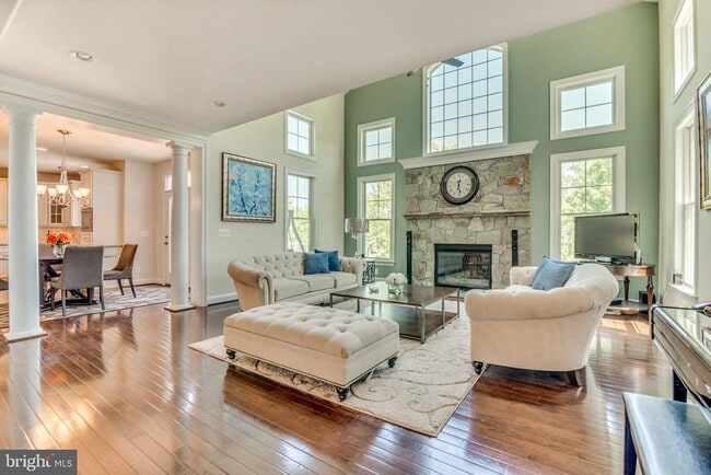 Building Photo - 1751 Tysons Crest Ln
