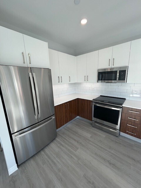 Building Photo - 148 Old Post Rd