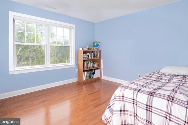 Building Photo - 22 Liam Pl