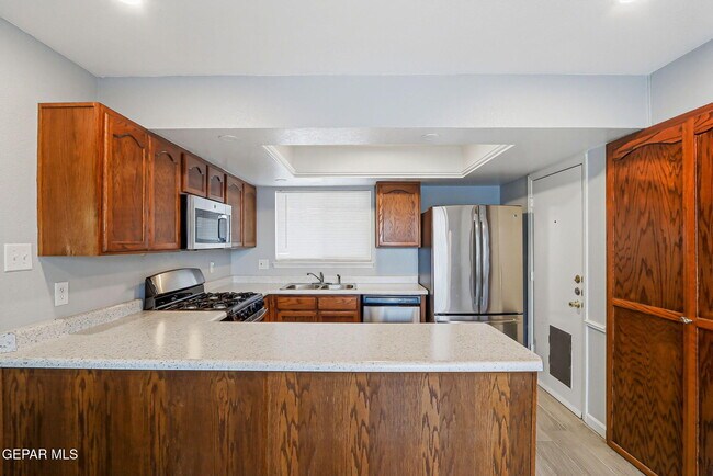 Building Photo - 3911 Quasar Ct