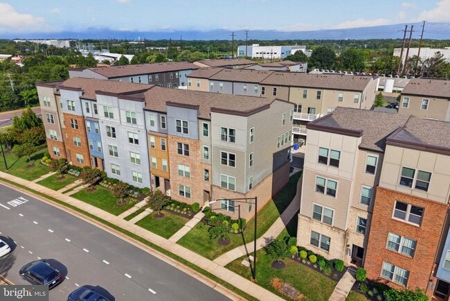 Building Photo - 10426 Ratcliffe Trl