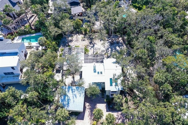 Building Photo - 5310 Hidden Harbor Rd