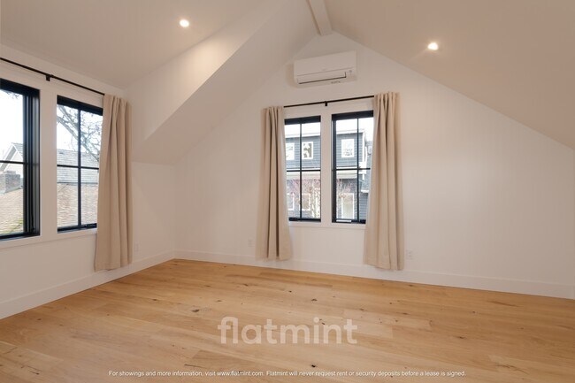 Building Photo - 2315 N 56th St