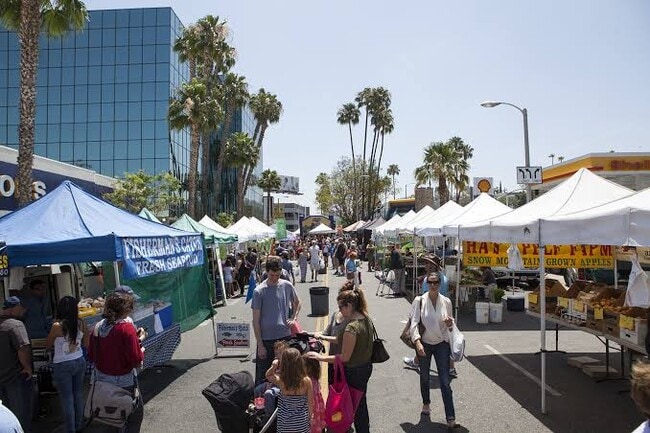 Sunday Farmers Market - 12060 Hoffman St