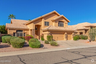 Building Photo - 1638 E Glenhaven Dr