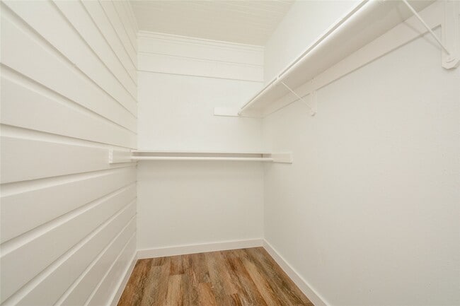 Building Photo - 4708 Los Angeles St