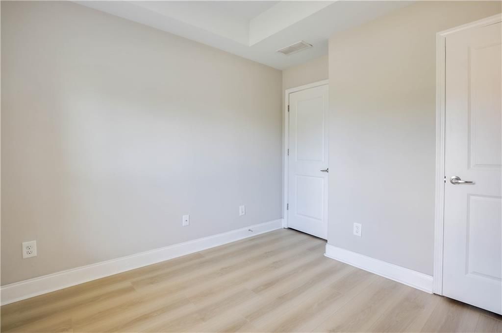 Building Photo - 1959 Townsend Ct