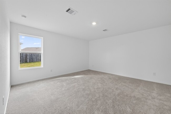 Building Photo - 216 Amy St