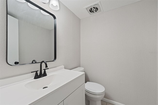 Building Photo - 47 Kathy Dr