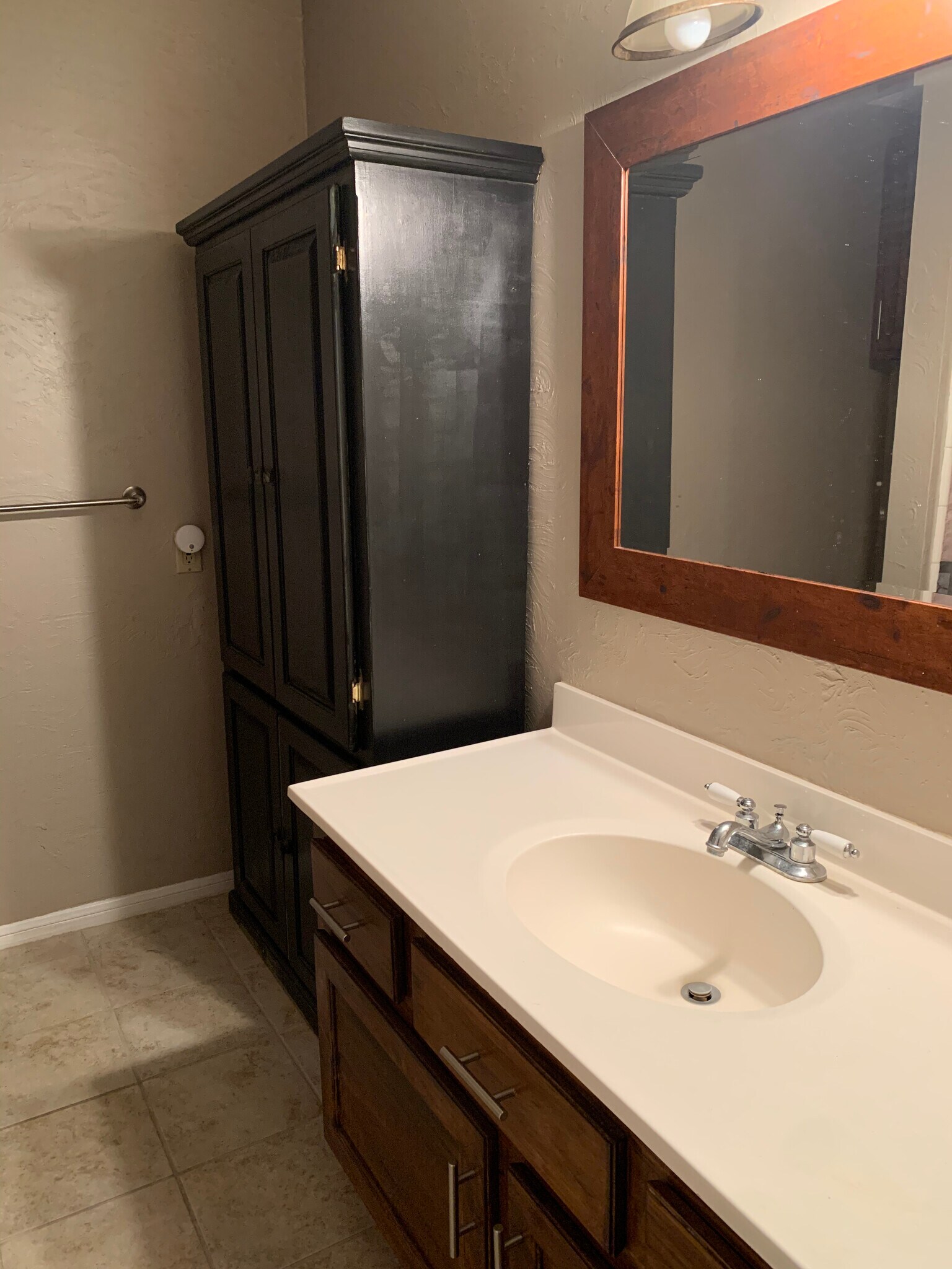 Building Photo - 2300 Old Spanish Trl