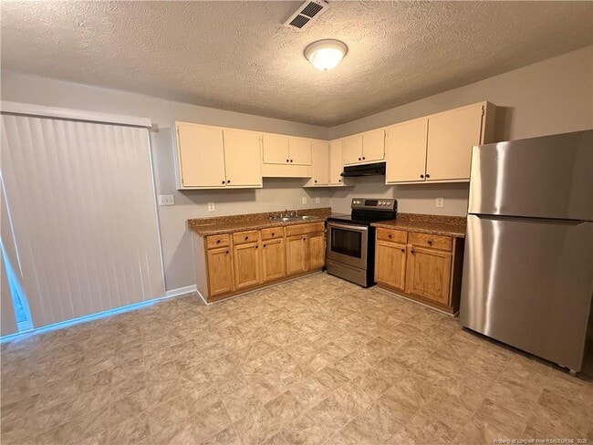 Building Photo - 5833 Aftonshire Dr