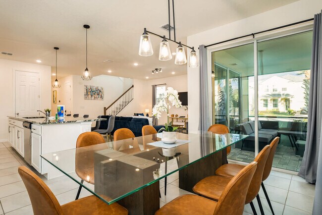 Building Photo - 1566 Mermaid Cv Wy