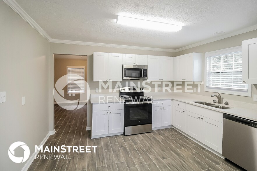 Building Photo - 395 Fox Trail Dr