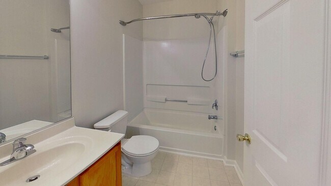 Building Photo - 2611 Ivory Run Way