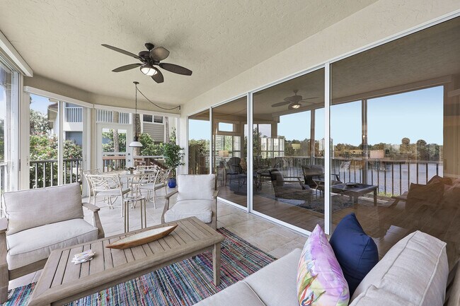 Building Photo - 26868 Wedgewood Dr