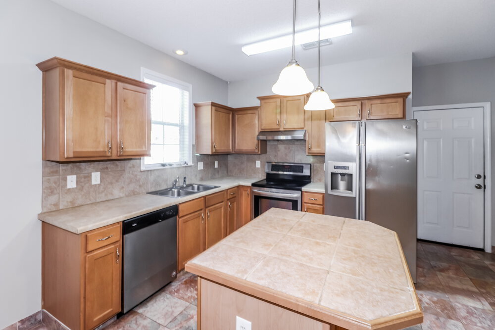 Building Photo - 12254 Longleaf Oak Trail