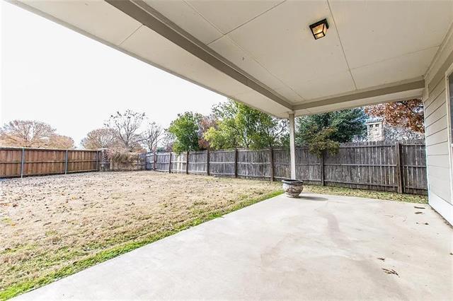 Building Photo - 9779 Old Field Dr