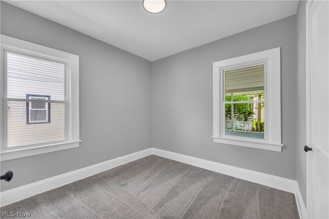 Building Photo - 13722 Saybrook Ave