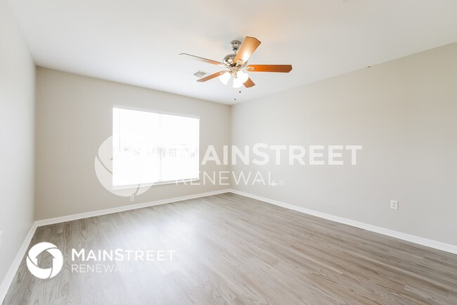 Building Photo - 3143 NE 14th Ct