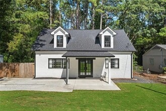 Building Photo - 356 W Wieuca Rd NE