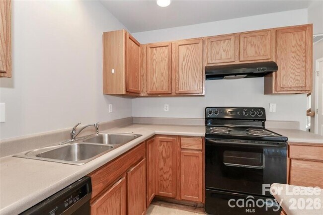 Building Photo - 153 Marakery Rd